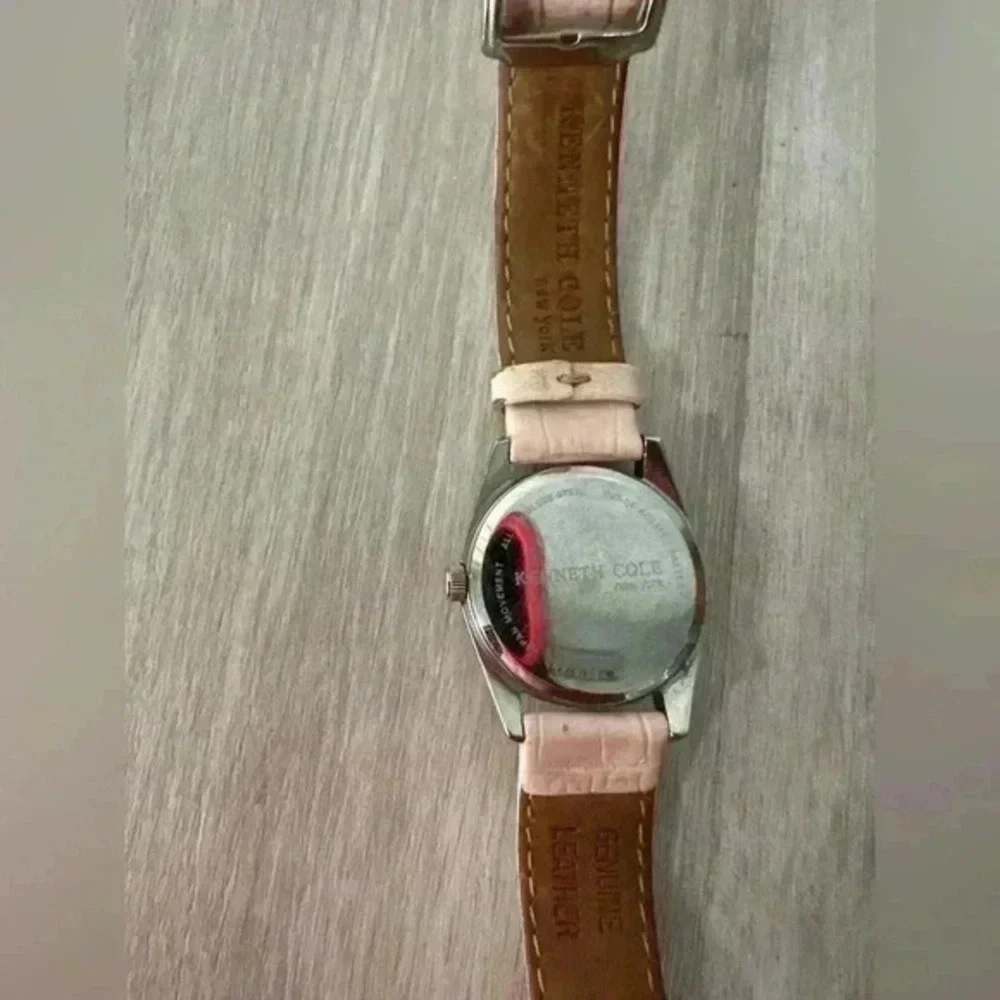 Kenneth Cole Diamond Watch Women Pave Silver Tone‎ Pink Leather Band
